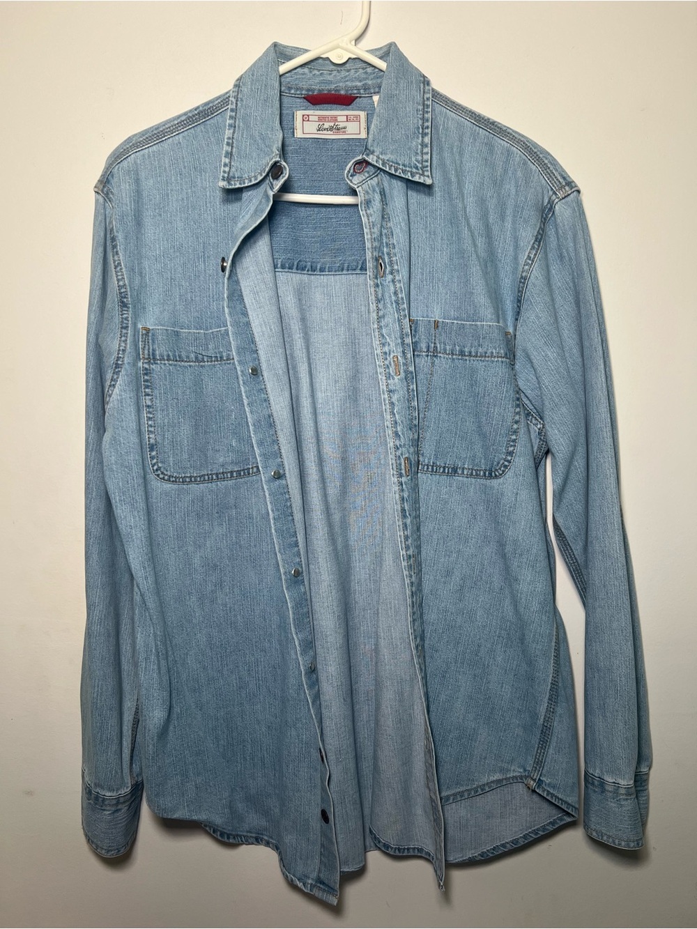 Levi Strauss Signature Light Wash Denim Button Down Shirt Size S - Picture 2 of 16